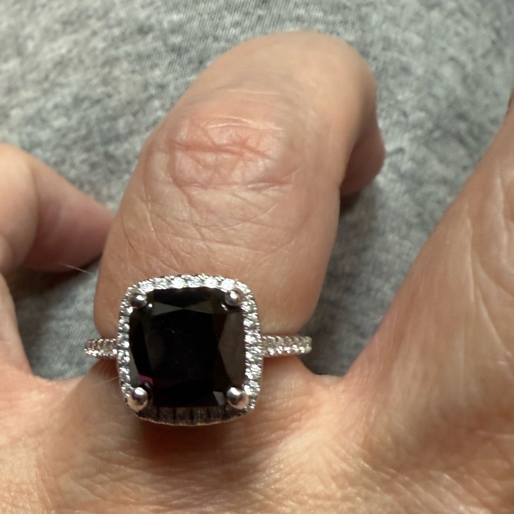 Black and white diamond ring size 5